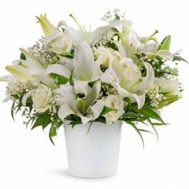  Marmaris Çiçekçi Beyaz Güzellik Kokulu Çiçek Aranjmanı